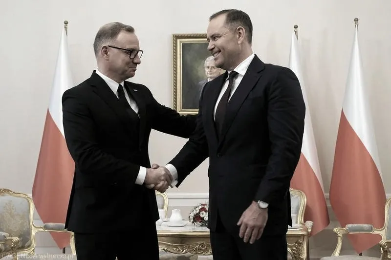 Co robi prezydent elekt w pierwszych dniach swojej kadencji?