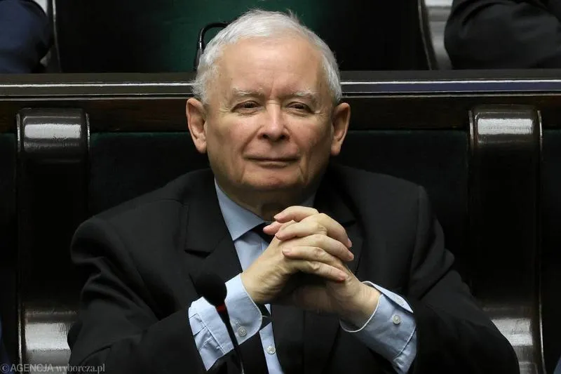 Dlaczego w Polsce odbyły się przedterminowe wybory 2007?