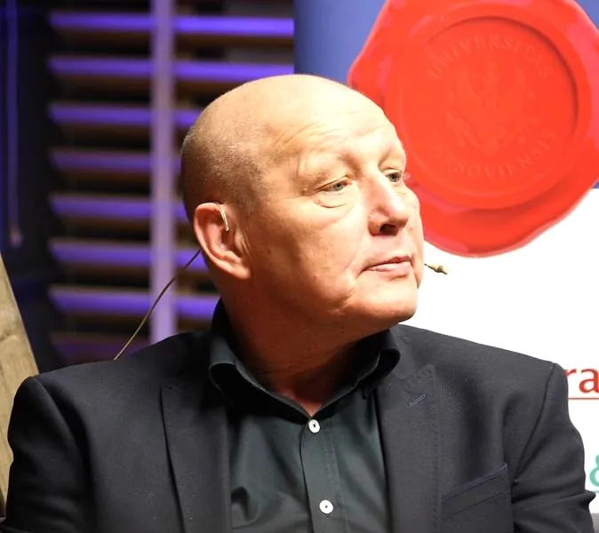 Jackowski przewiduje, kto ma szansę wygrać wybory parlamentarne 2026