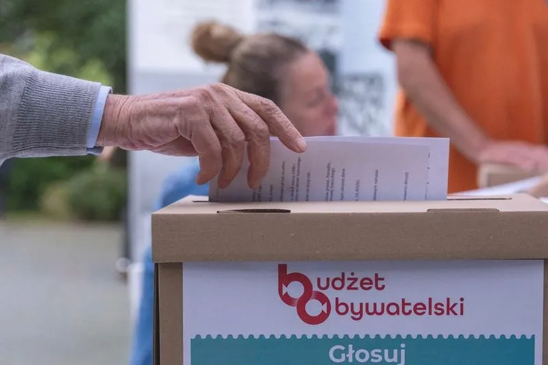 Jak głosować poza miejscem zamieszkania w wyborach 2026? Praktyczny przewodnik