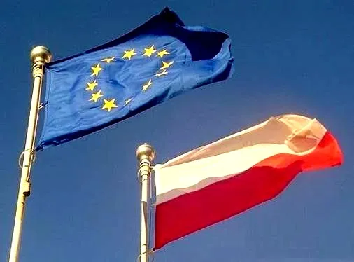 Kiedy Polska dołączyła do Unii Europejskiej i co z tego wynikło?