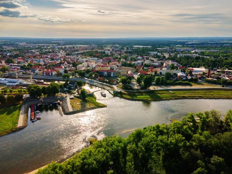 Nowa Sól na politycznej mapie: Kto zostanie nowym prezydentem?