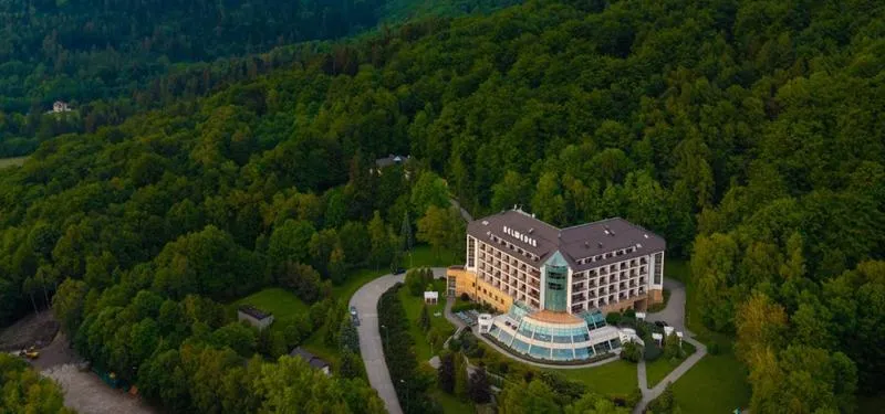 Rodzinne życie w blasku władzy – poznaj miejsce, gdzie mieszka prezydent Polski