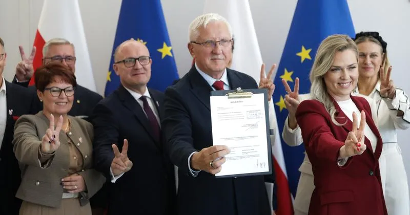 Pierwsze kroki wstąpienia do partii