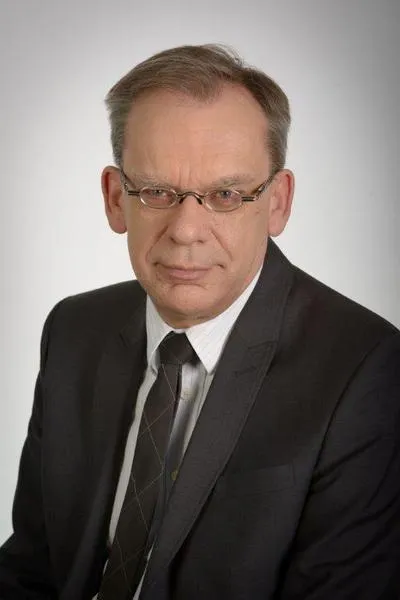 Polskie zarobki władzy