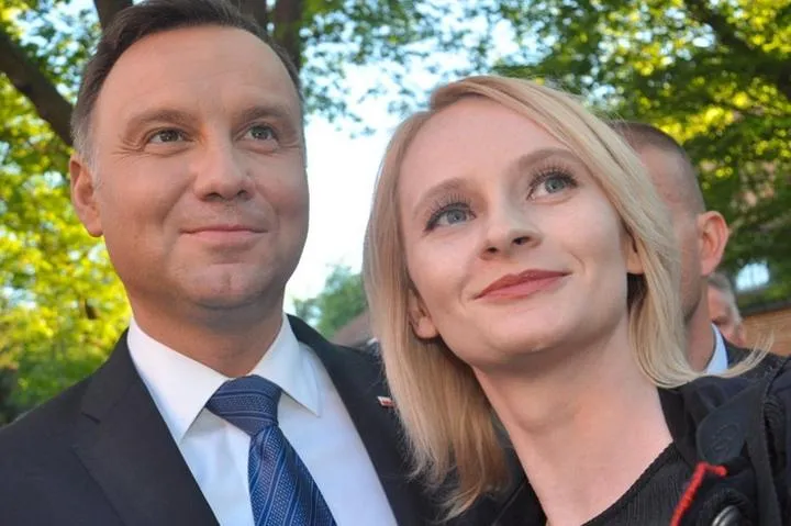 Wpływ uczuć na decyzje władzy